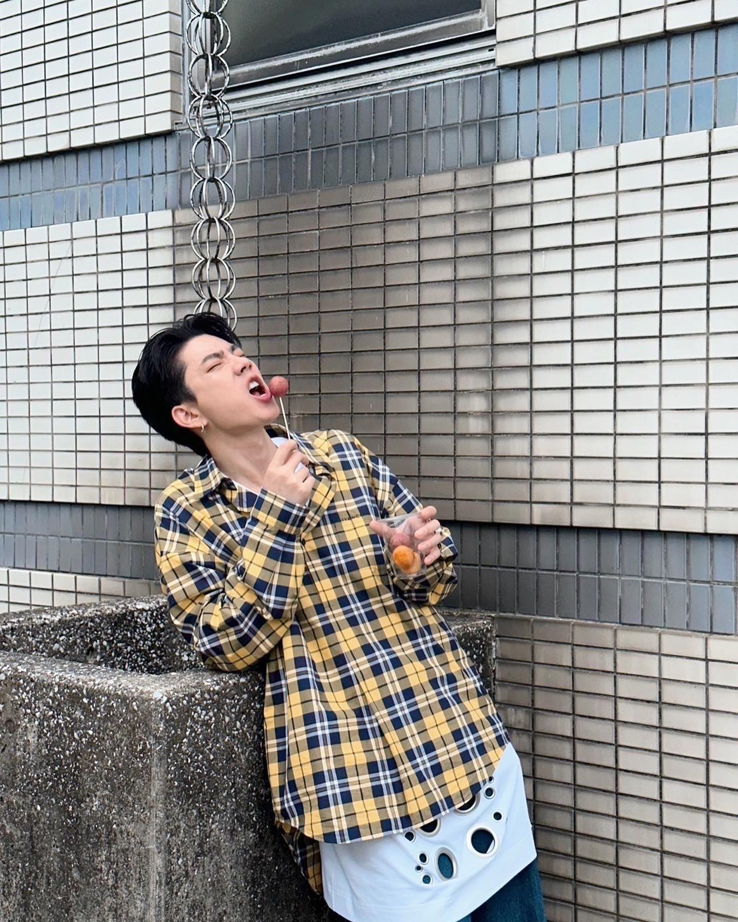 ออฟ - จุมพล อดุลกิตติพร