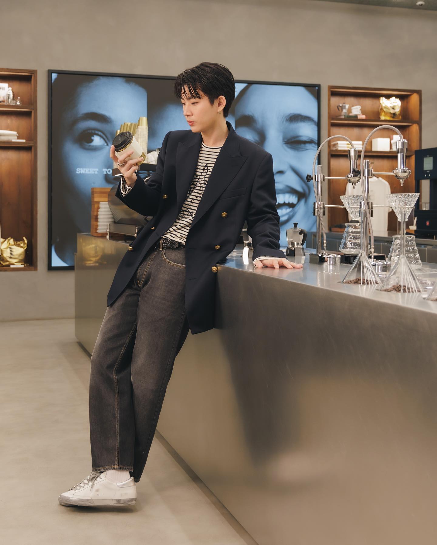 ออฟ - จุมพล อดุลกิตติพร