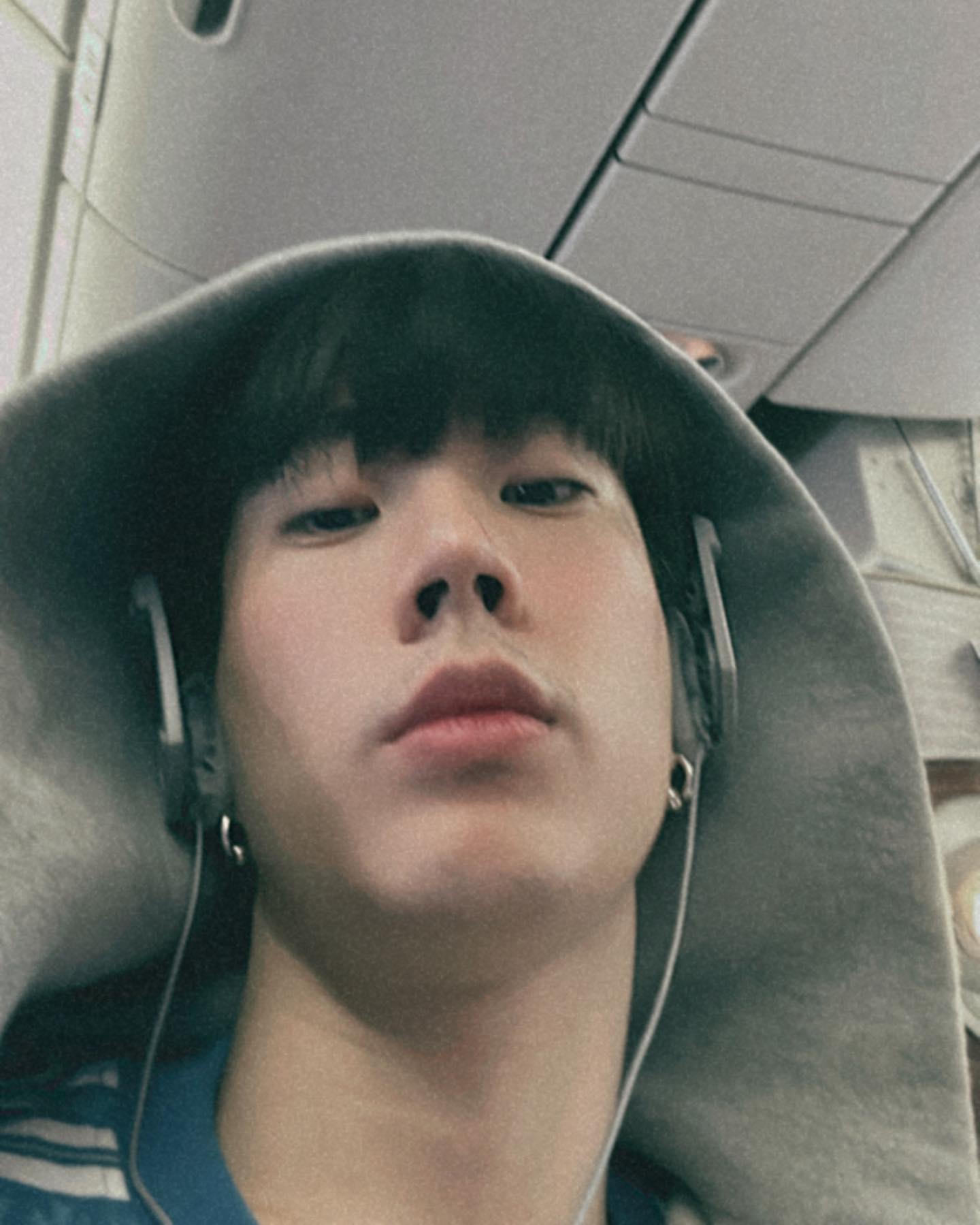 ออฟ - จุมพล อดุลกิตติพร
