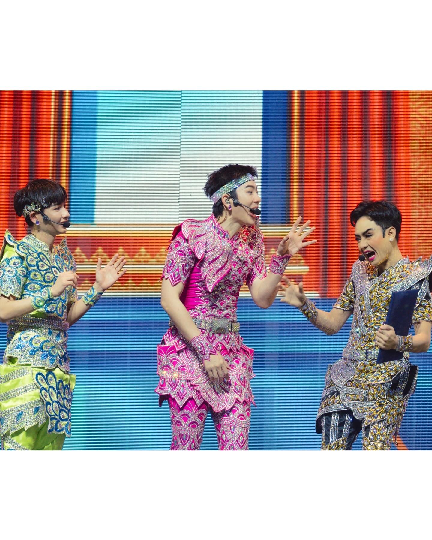 ออฟ - จุมพล อดุลกิตติพร
