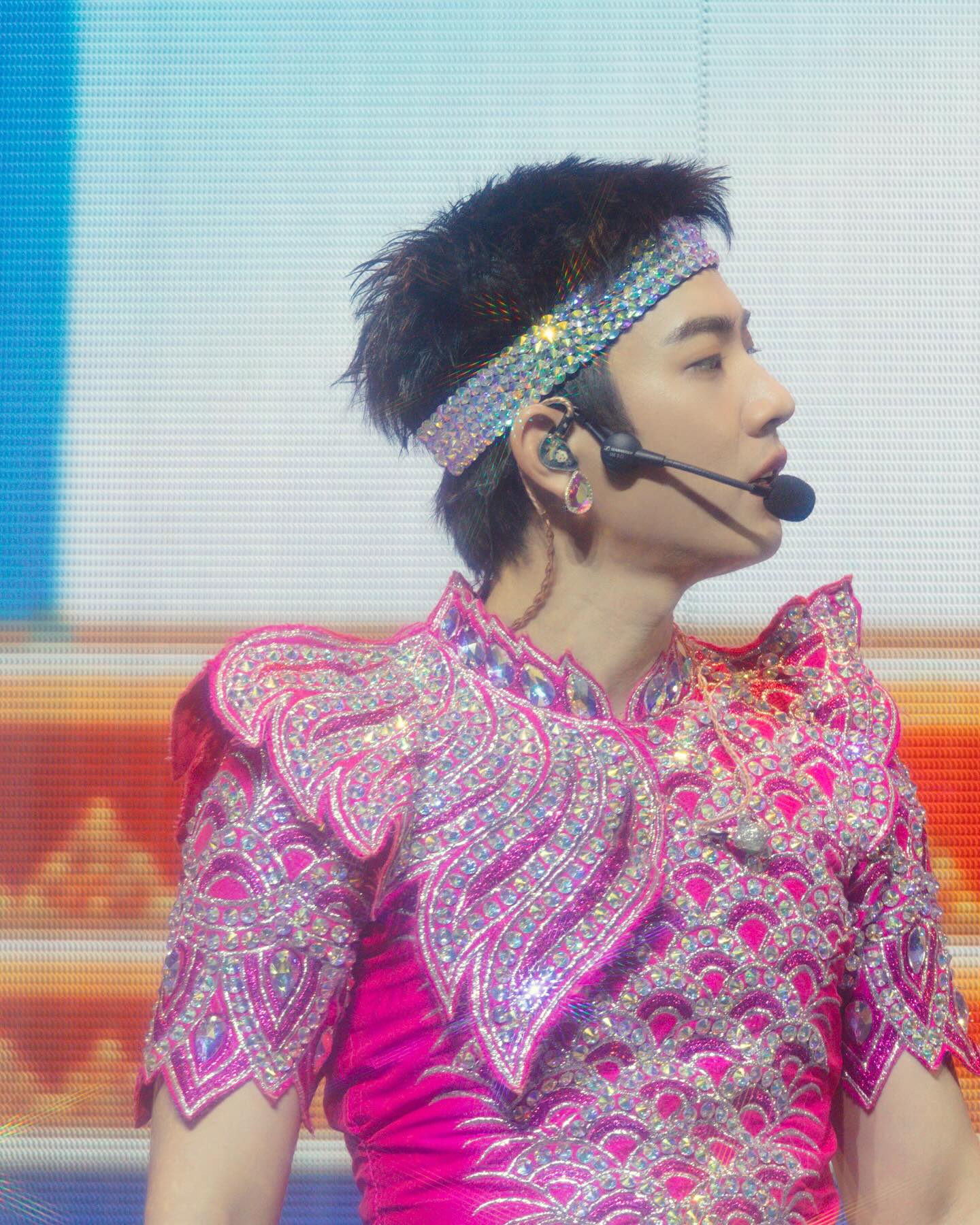 ออฟ - จุมพล อดุลกิตติพร