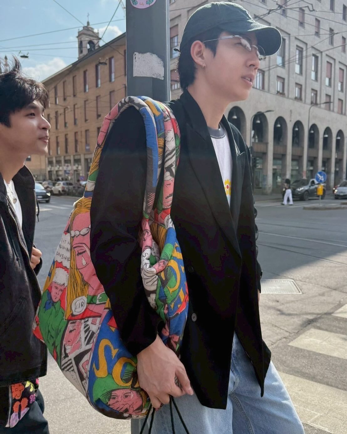 ออฟ - จุมพล อดุลกิตติพร
