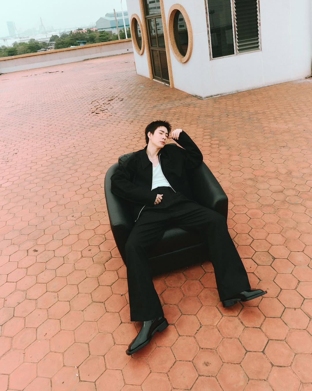 ออฟ - จุมพล อดุลกิตติพร