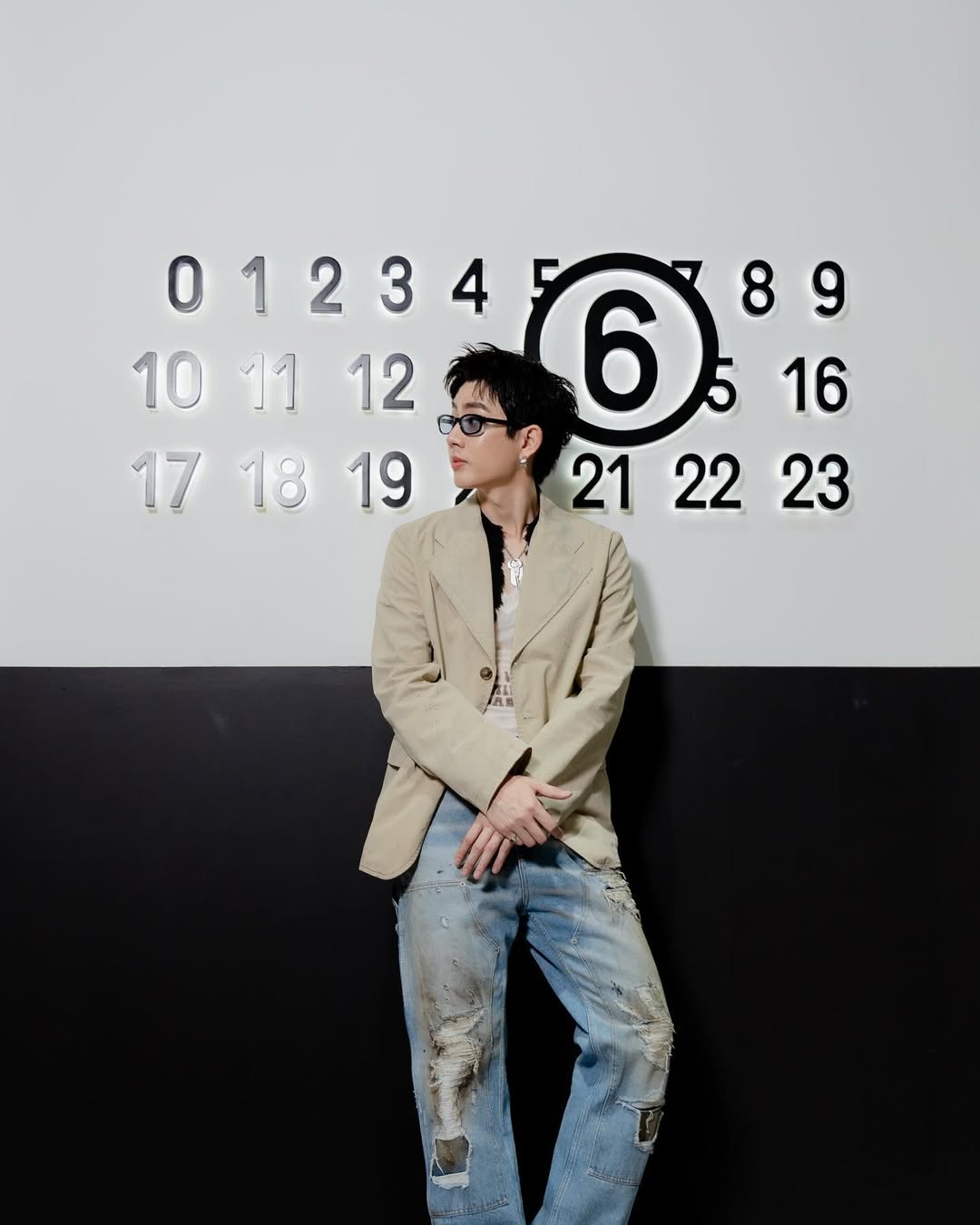 ออฟ - จุมพล อดุลกิตติพร