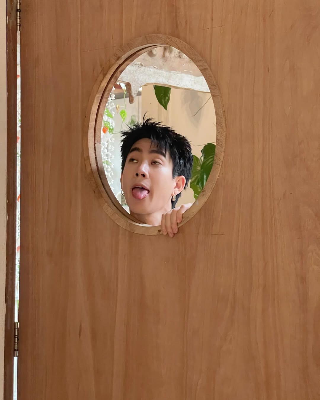 ออฟ - จุมพล อดุลกิตติพร