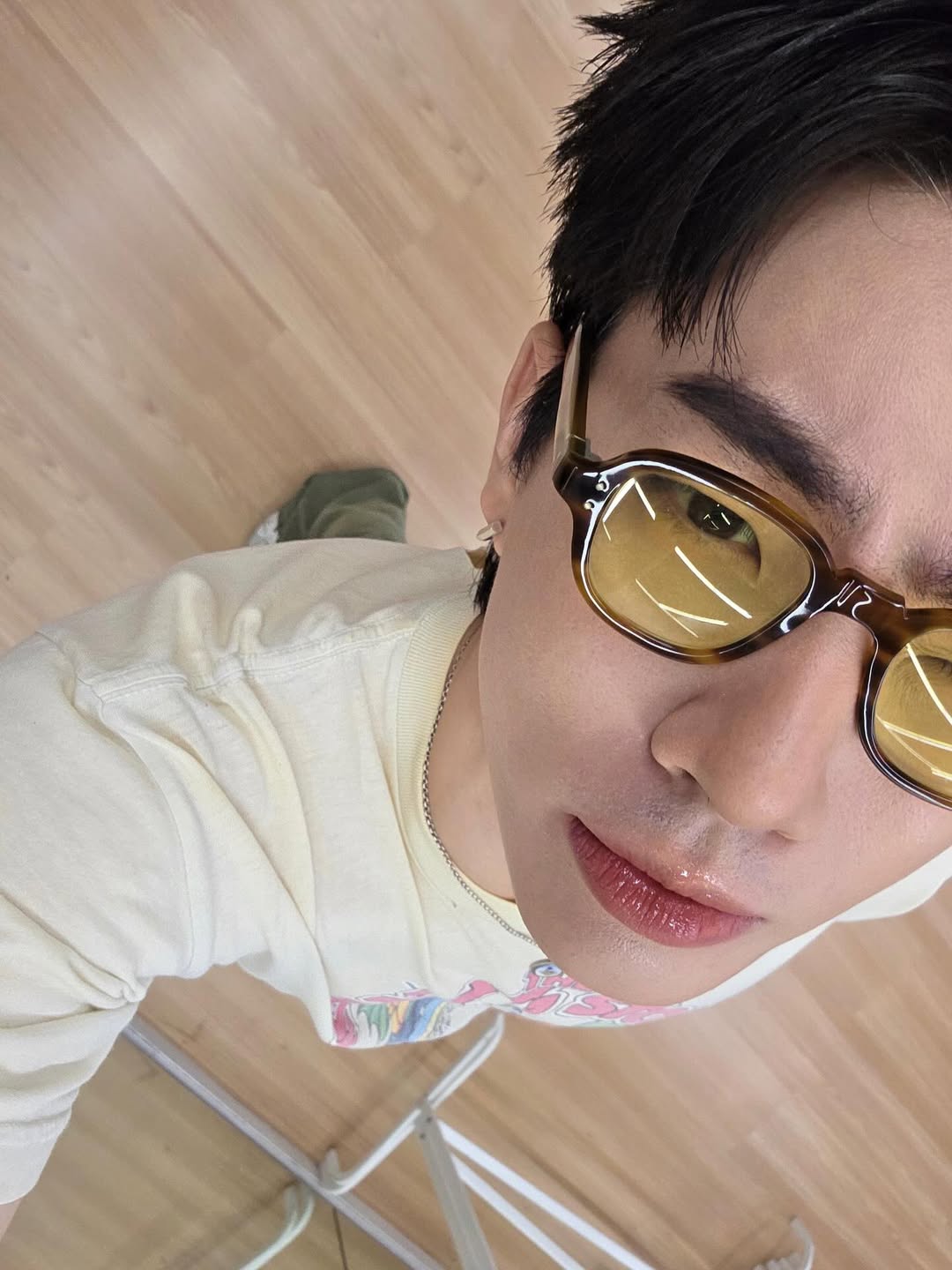 ออฟ - จุมพล อดุลกิตติพร