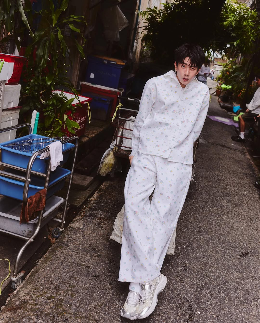 ออฟ - จุมพล อดุลกิตติพร