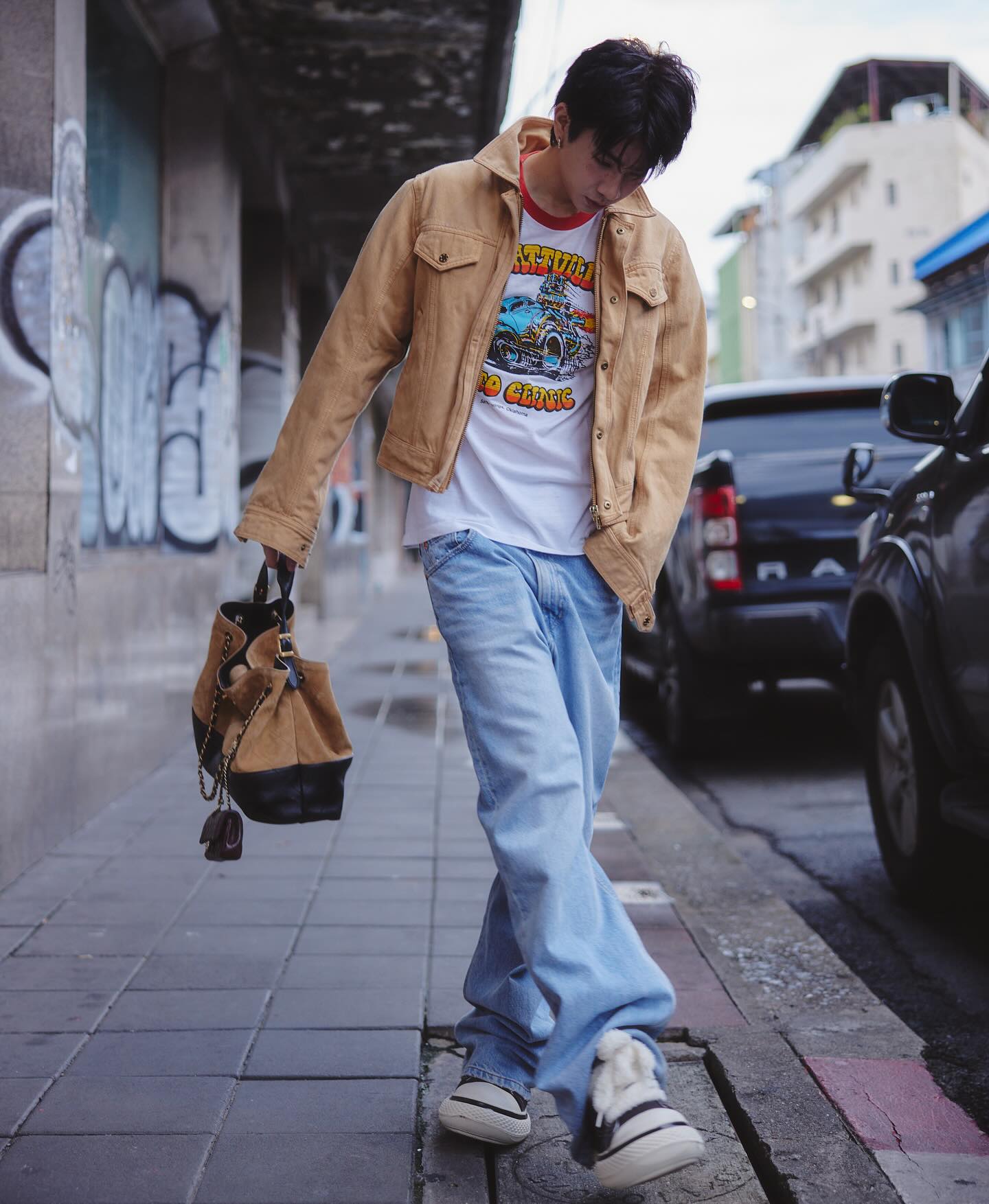 ออฟ - จุมพล อดุลกิตติพร