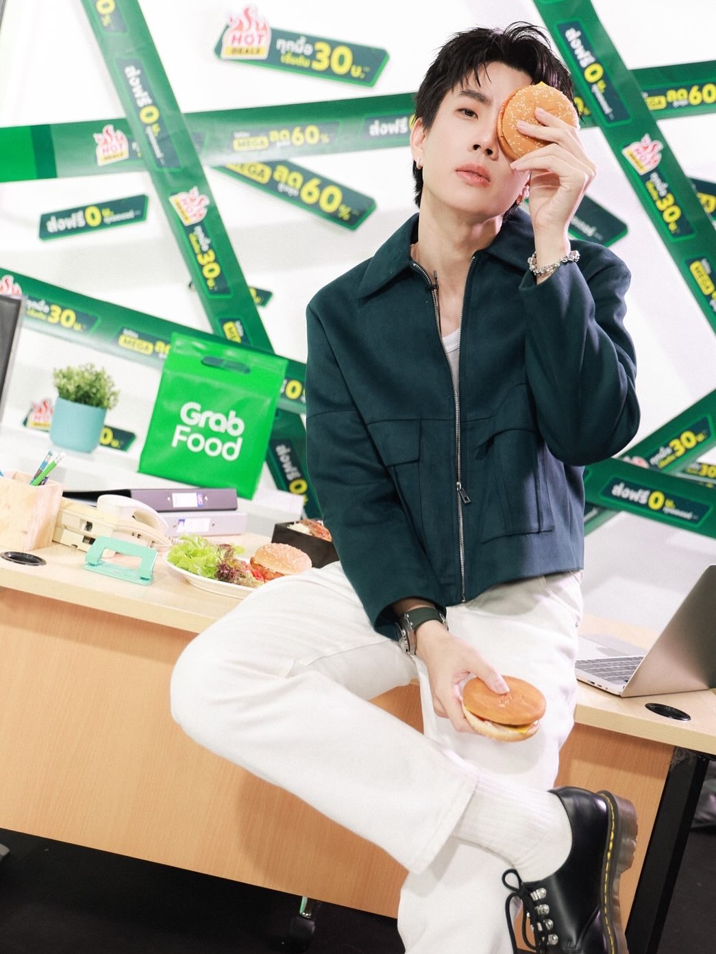 ออฟ - จุมพล อดุลกิตติพร