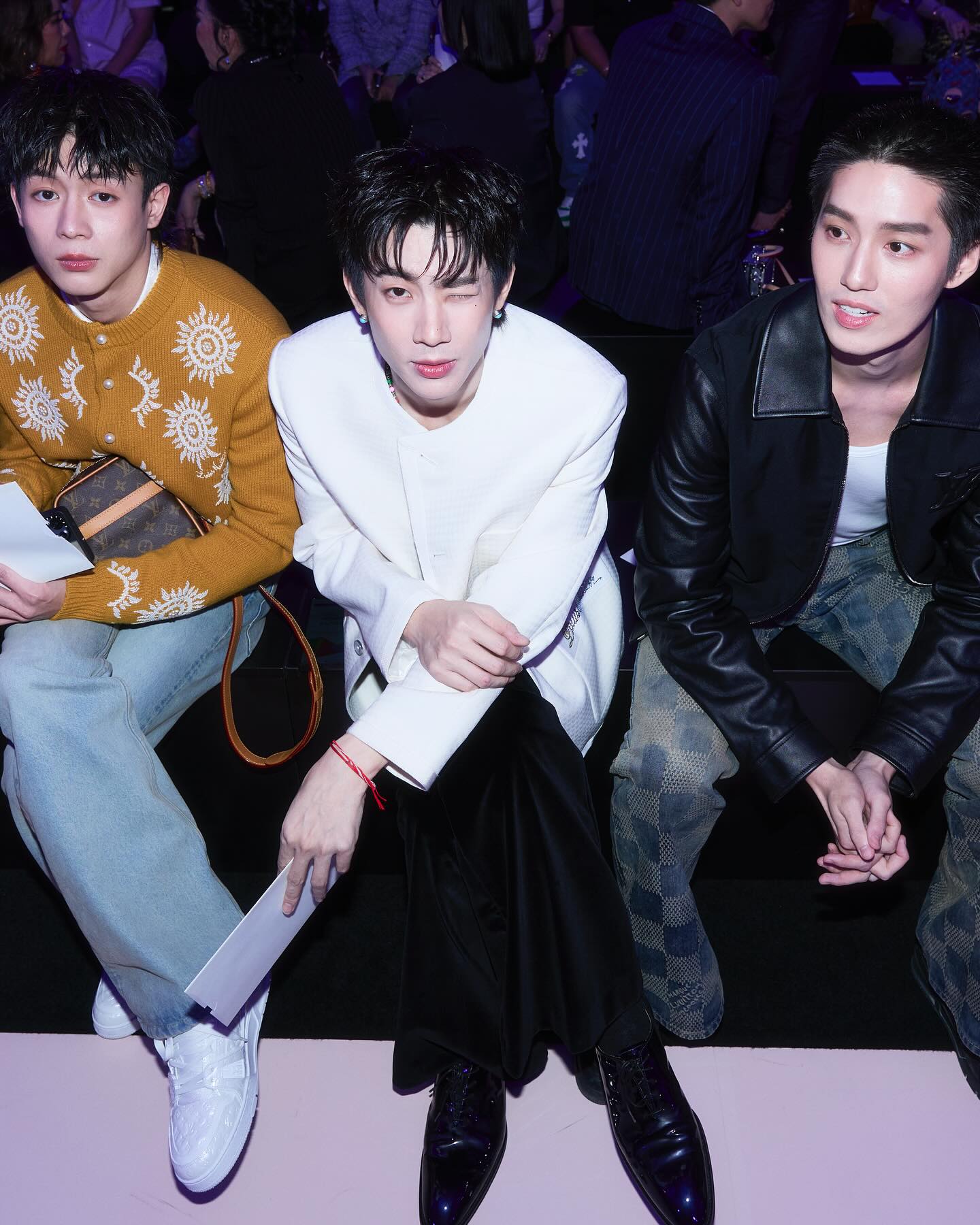 ออฟ - จุมพล อดุลกิตติพร