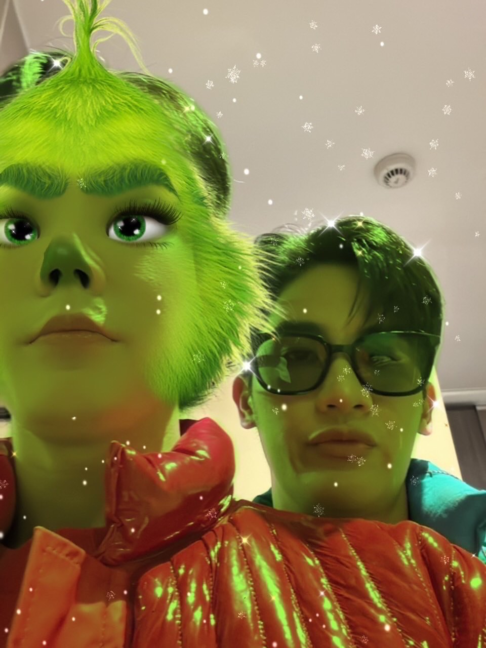 ออฟ - จุมพล อดุลกิตติพร