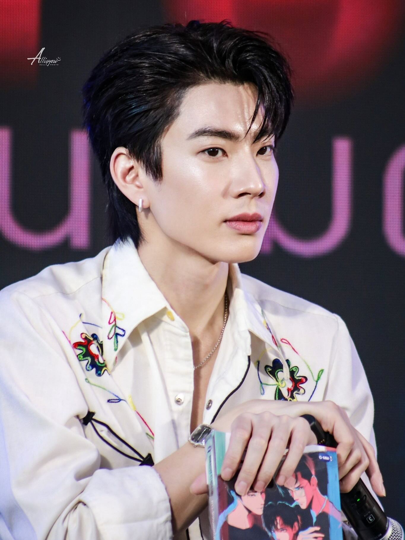 ออฟ - จุมพล อดุลกิตติพร