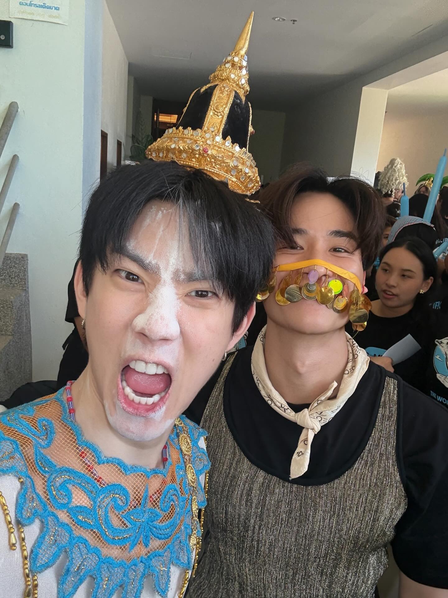 ออฟ - จุมพล อดุลกิตติพร