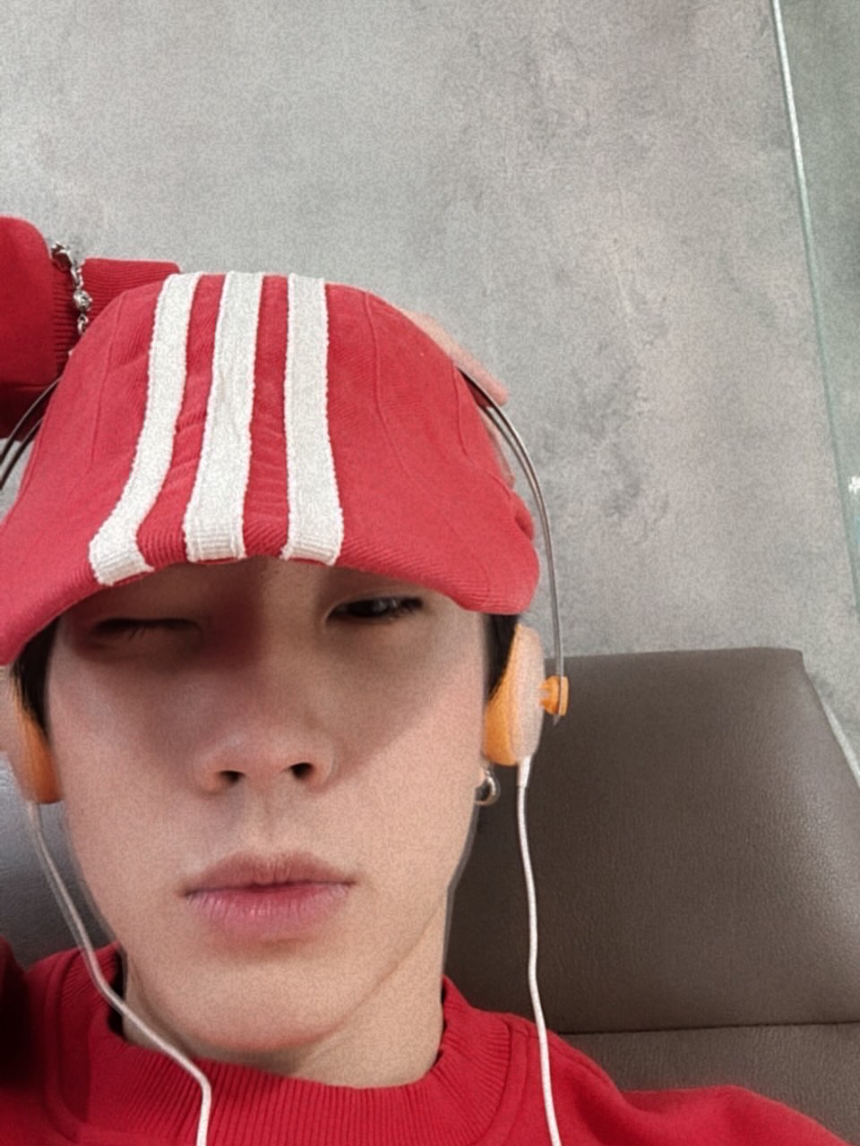 ออฟ - จุมพล อดุลกิตติพร