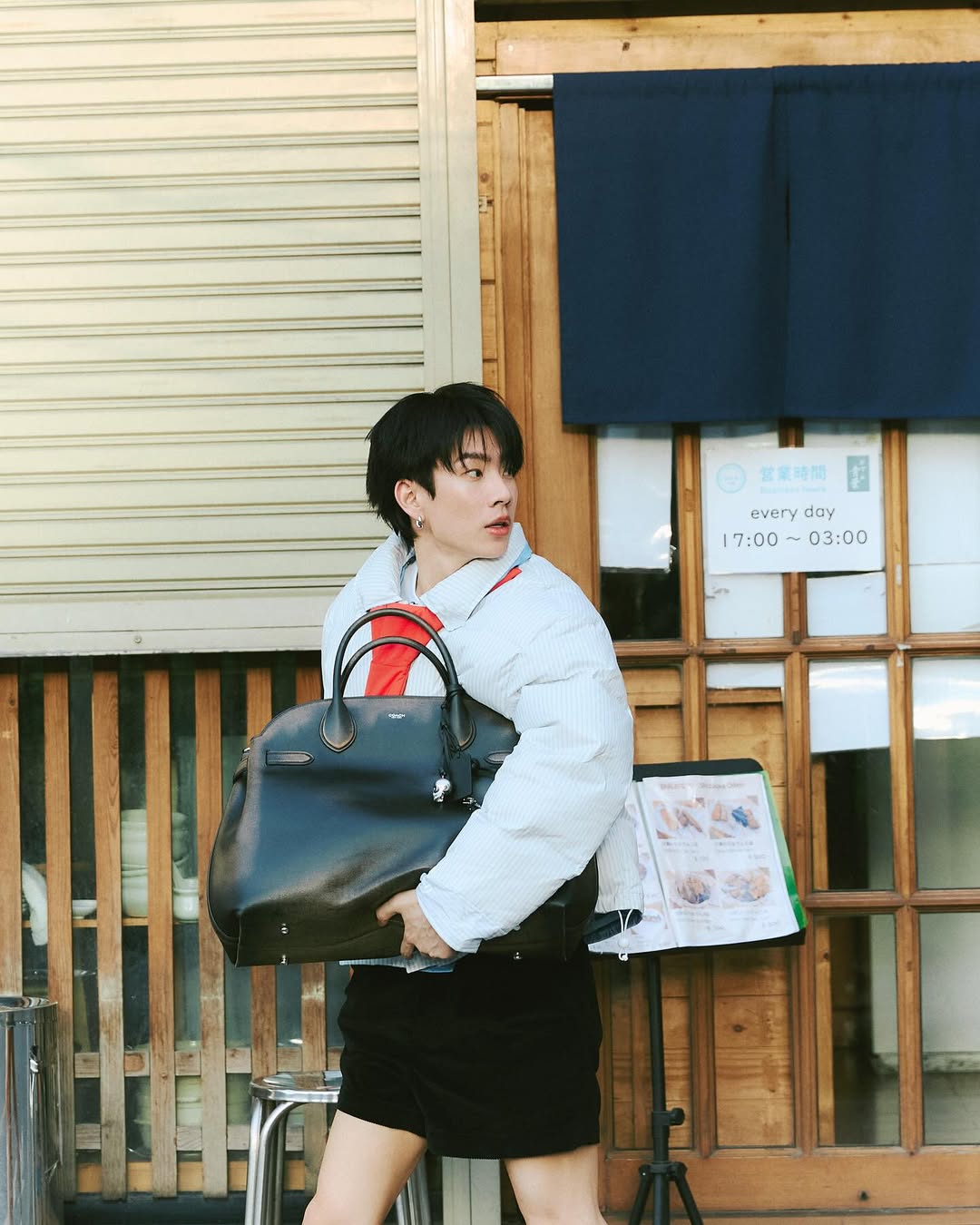 ออฟ - จุมพล อดุลกิตติพร
