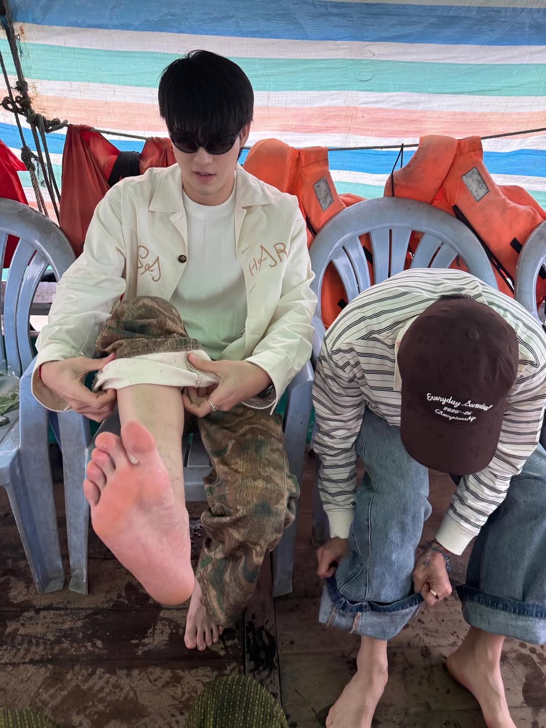ออฟ - จุมพล อดุลกิตติพร
