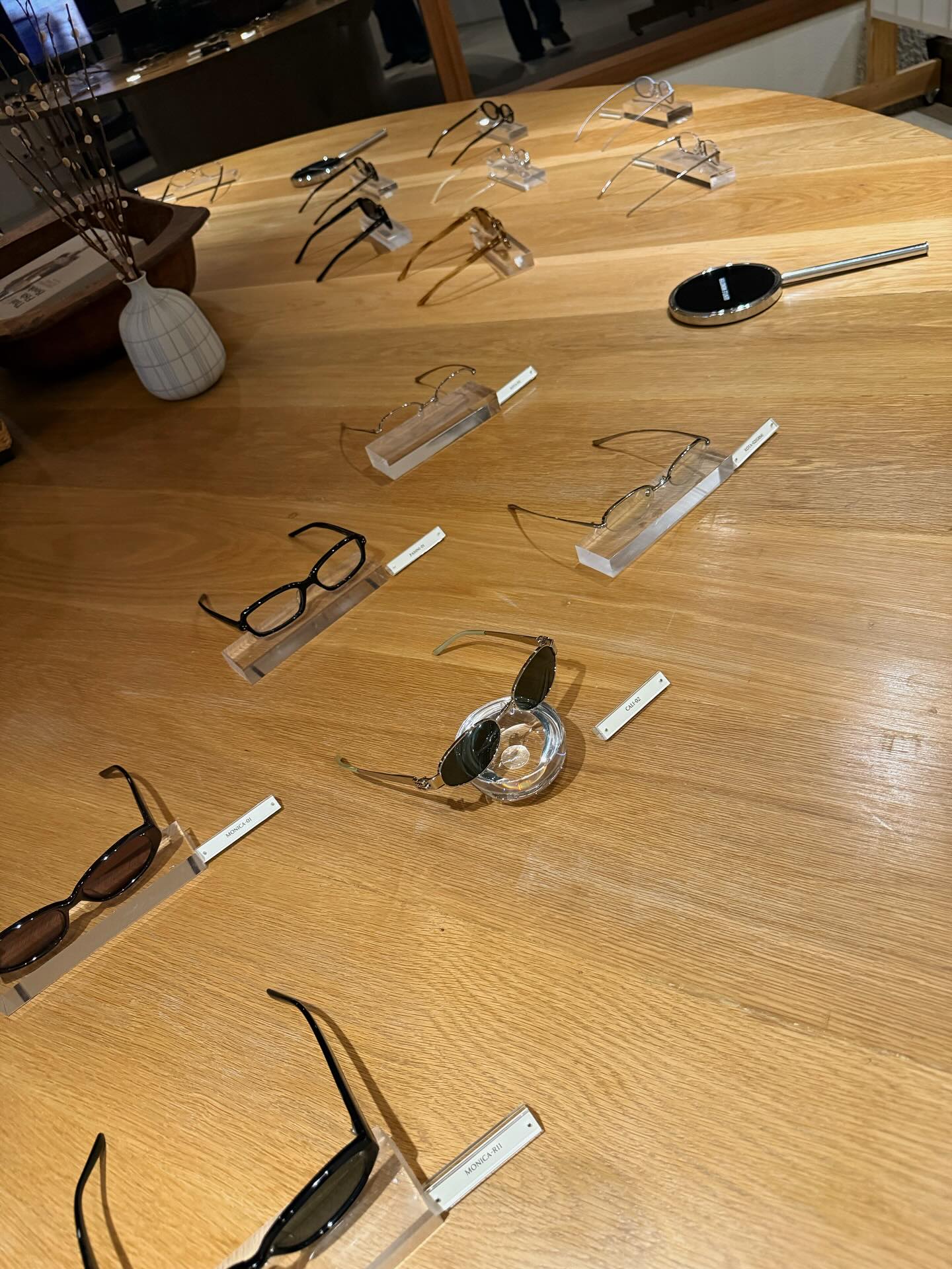 ออฟ - จุมพล อดุลกิตติพร