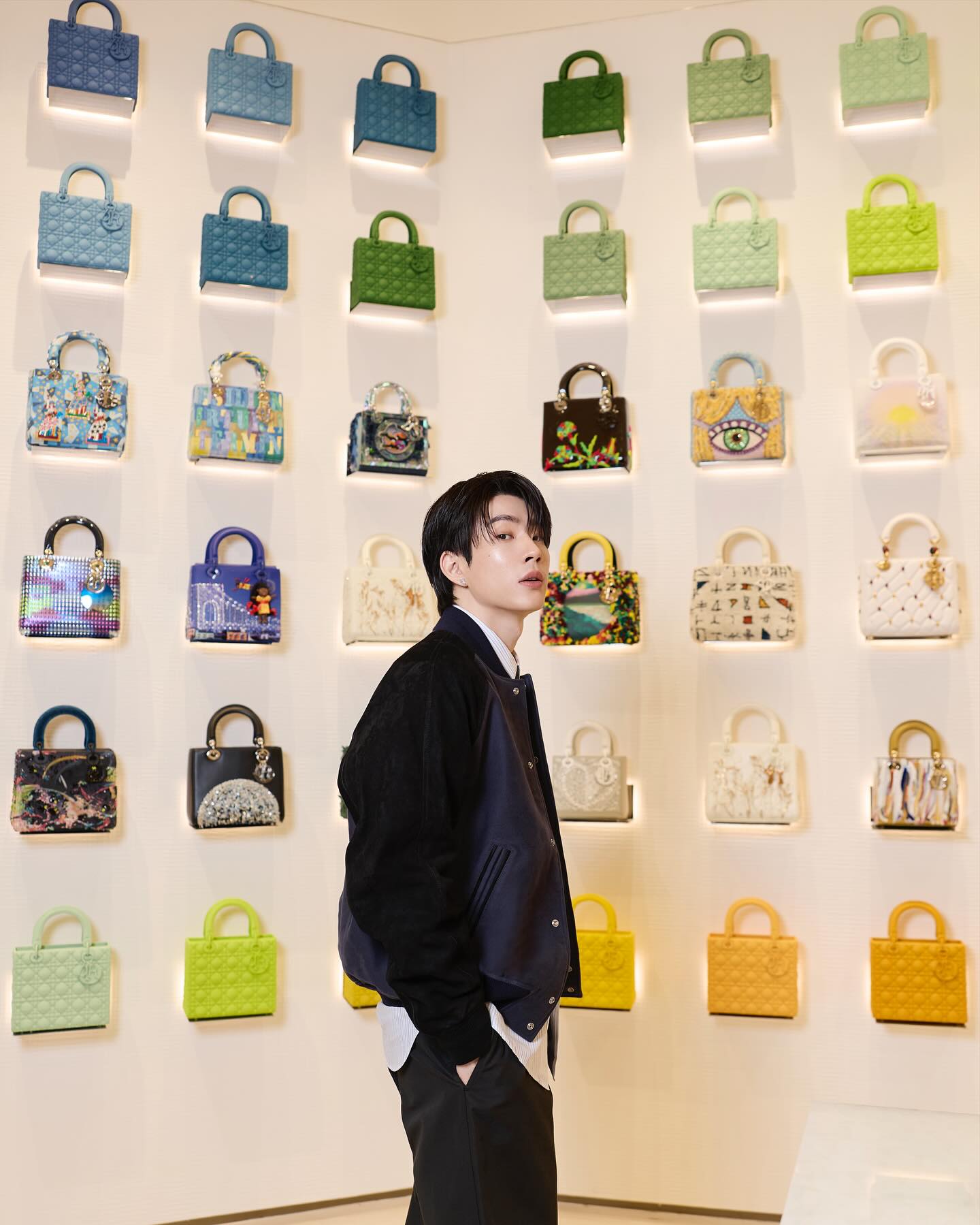 ออฟ - จุมพล อดุลกิตติพร