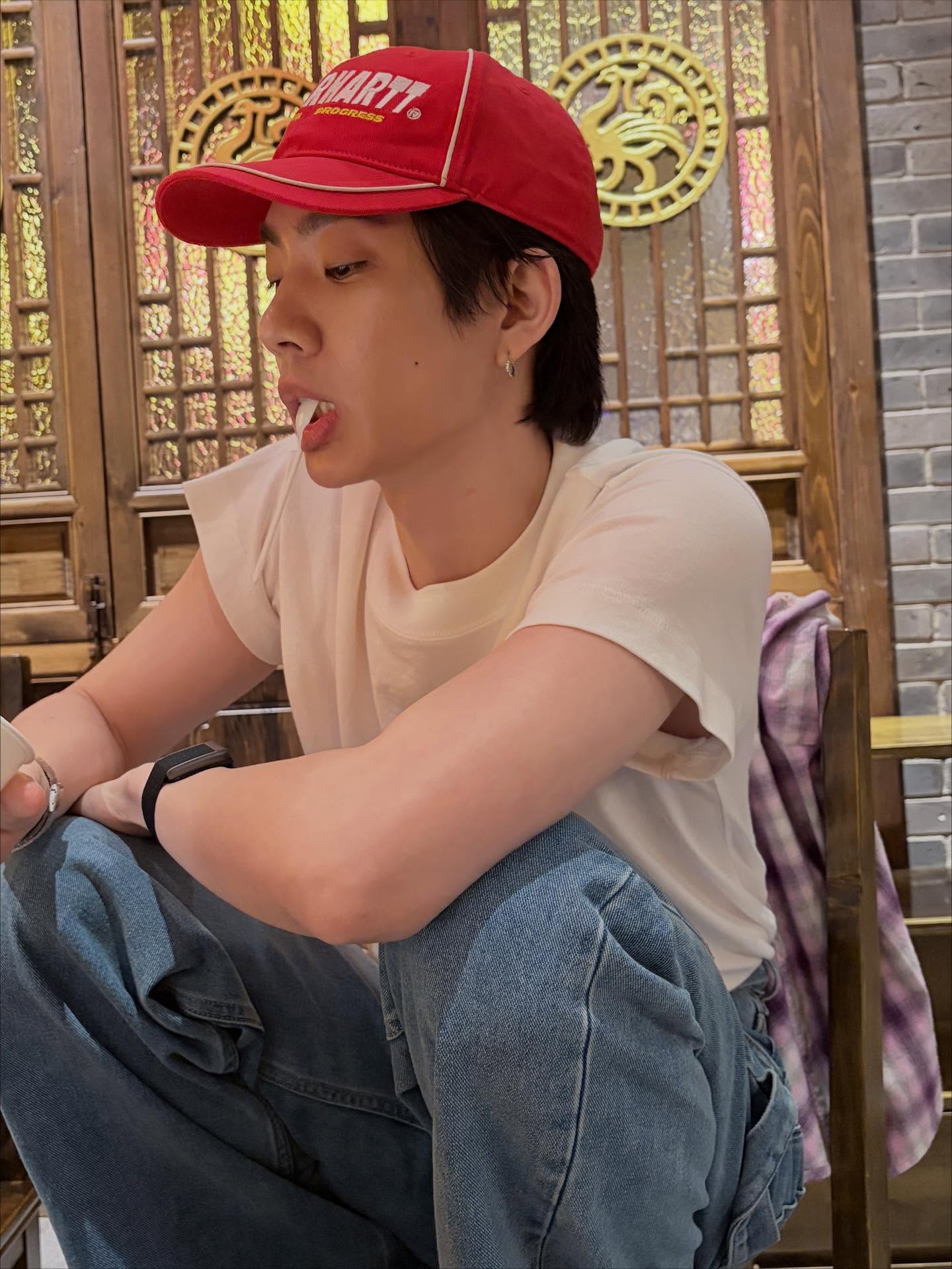 ออฟ - จุมพล อดุลกิตติพร