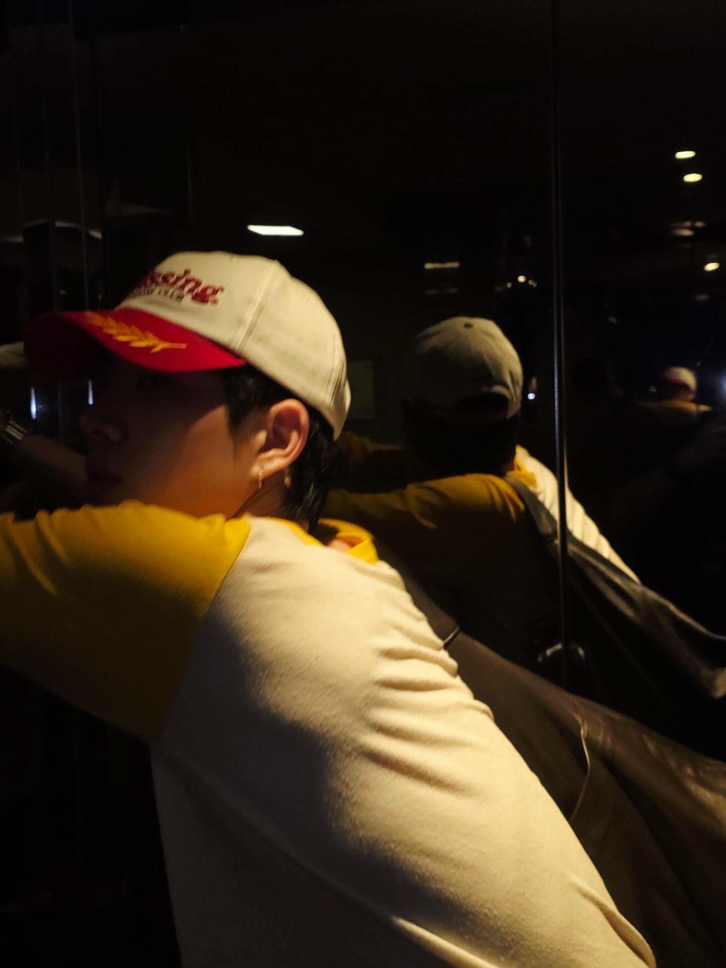 ออฟ - จุมพล อดุลกิตติพร