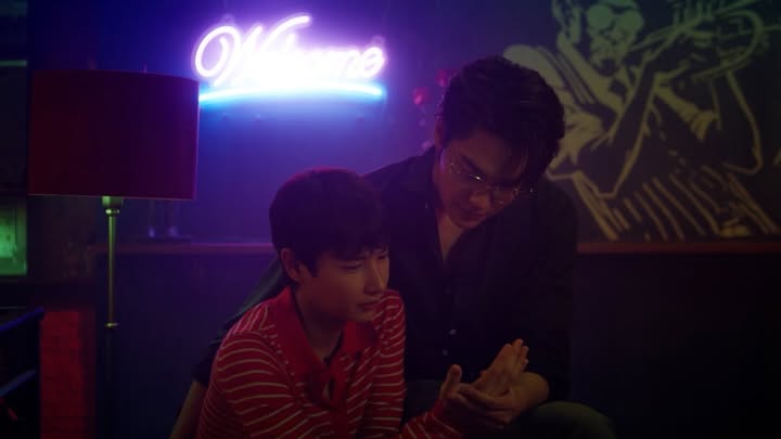 ออฟ - จุมพล อดุลกิตติพร