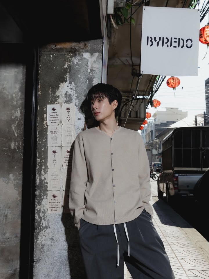 ออฟ - จุมพล อดุลกิตติพร