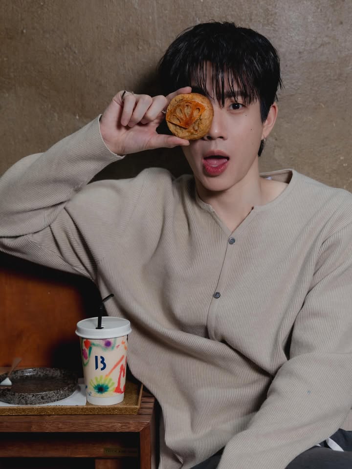 ออฟ - จุมพล อดุลกิตติพร