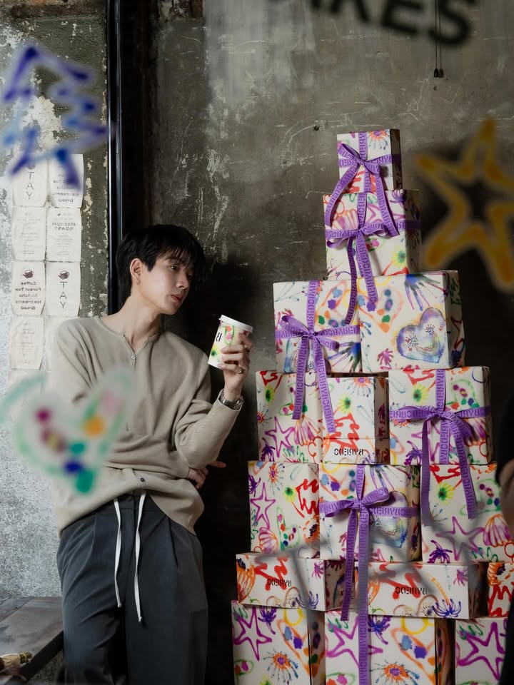 ออฟ - จุมพล อดุลกิตติพร