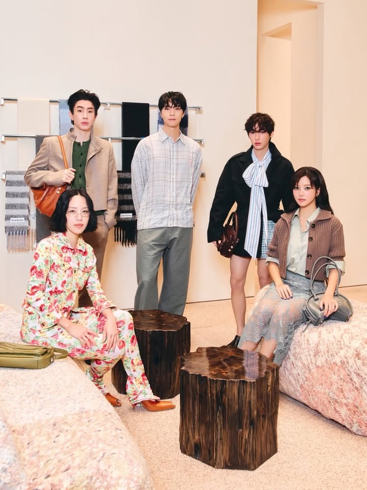 ออฟ - จุมพล อดุลกิตติพร