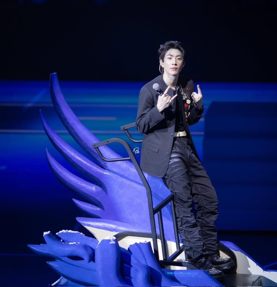 ออฟ - จุมพล อดุลกิตติพร