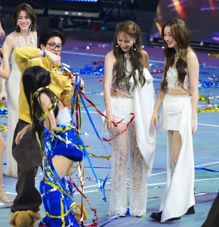 ออฟ - จุมพล อดุลกิตติพร