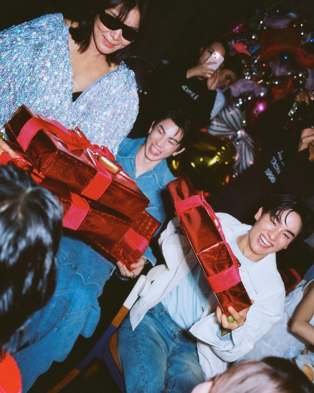 ออฟ - จุมพล อดุลกิตติพร