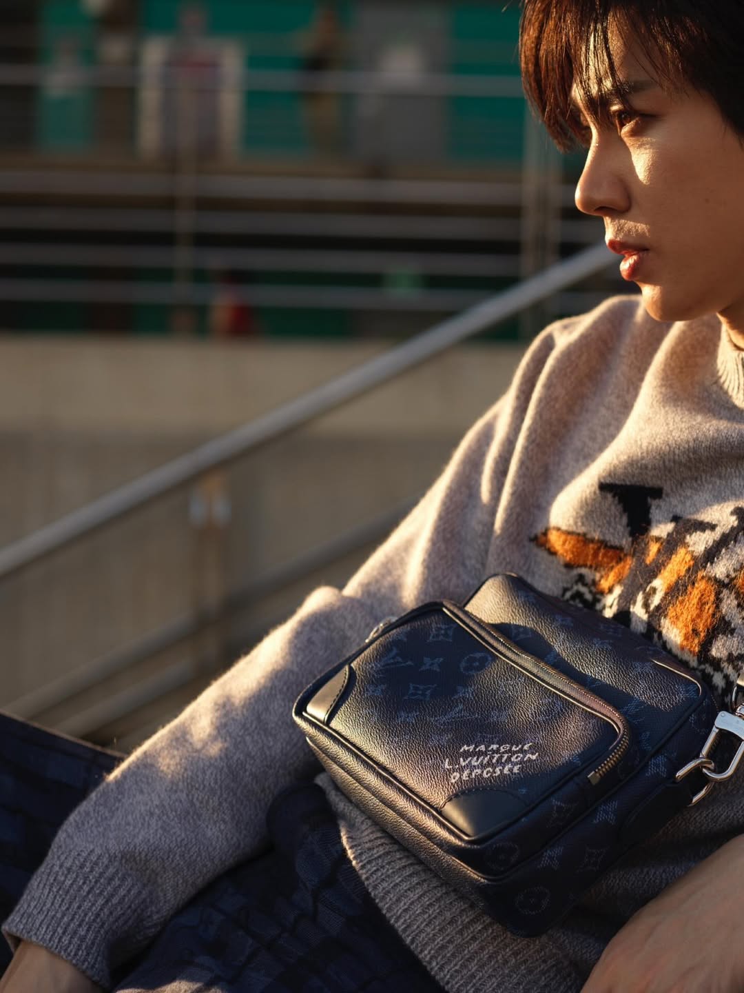 ออฟ - จุมพล อดุลกิตติพร