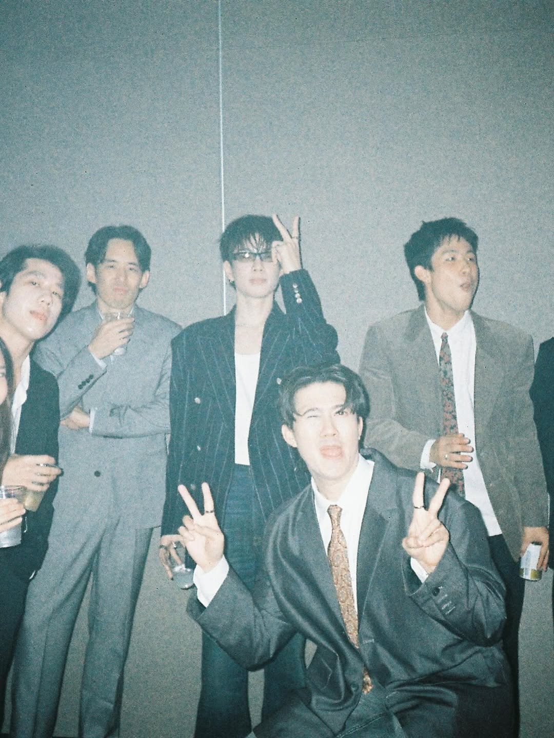 ออฟ - จุมพล อดุลกิตติพร