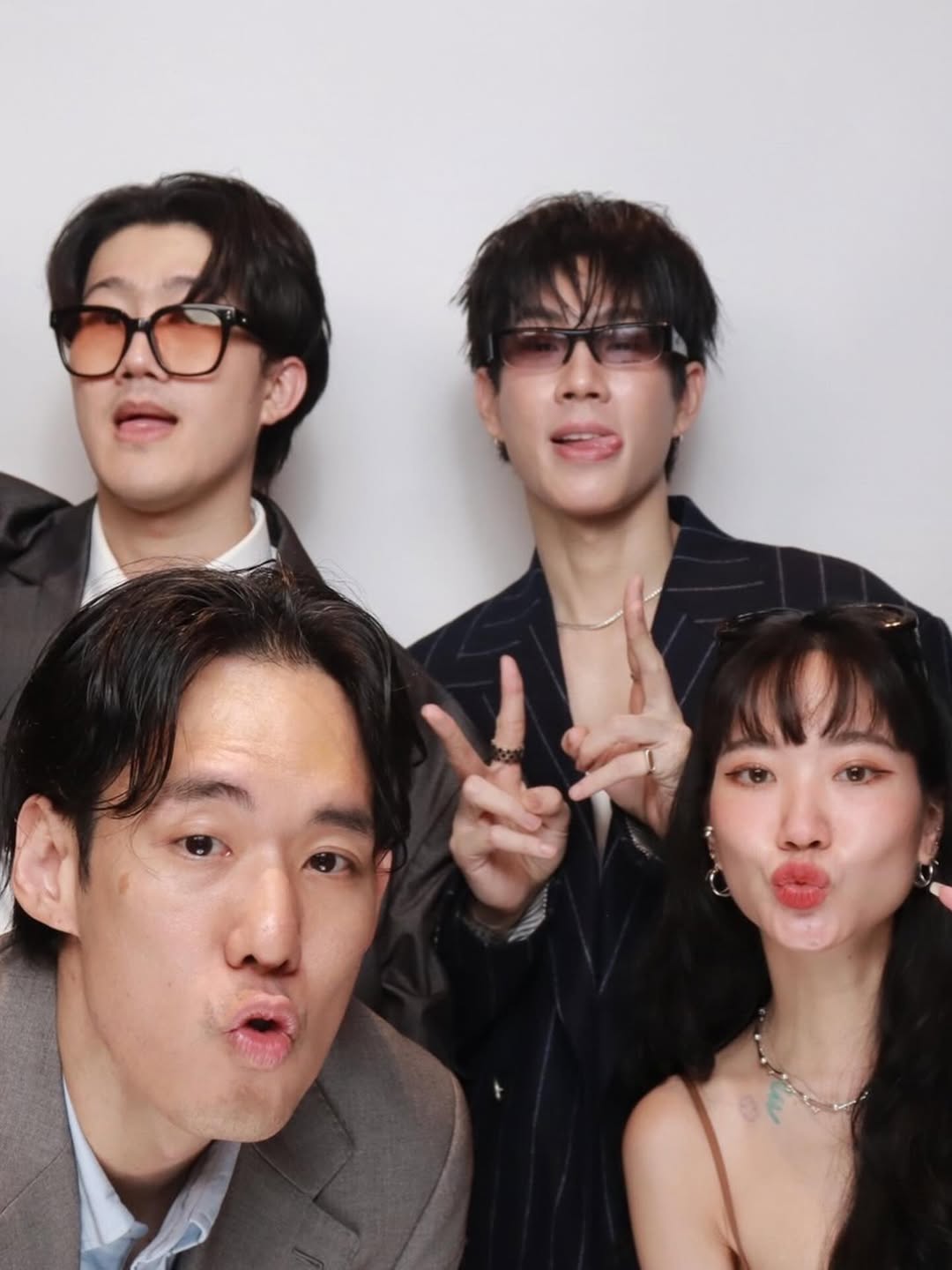 ออฟ - จุมพล อดุลกิตติพร