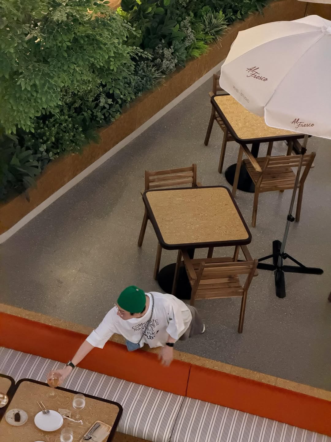 ออฟ - จุมพล อดุลกิตติพร