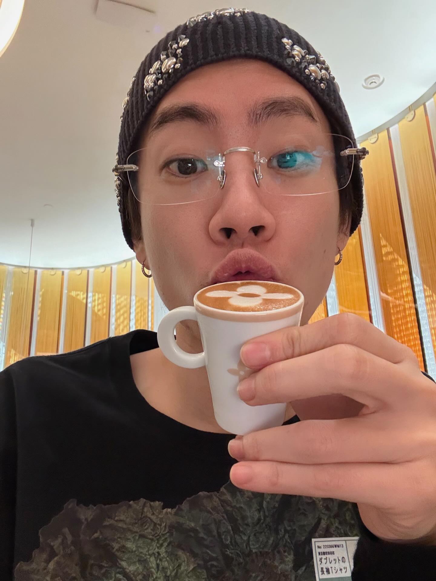 ออฟ - จุมพล อดุลกิตติพร