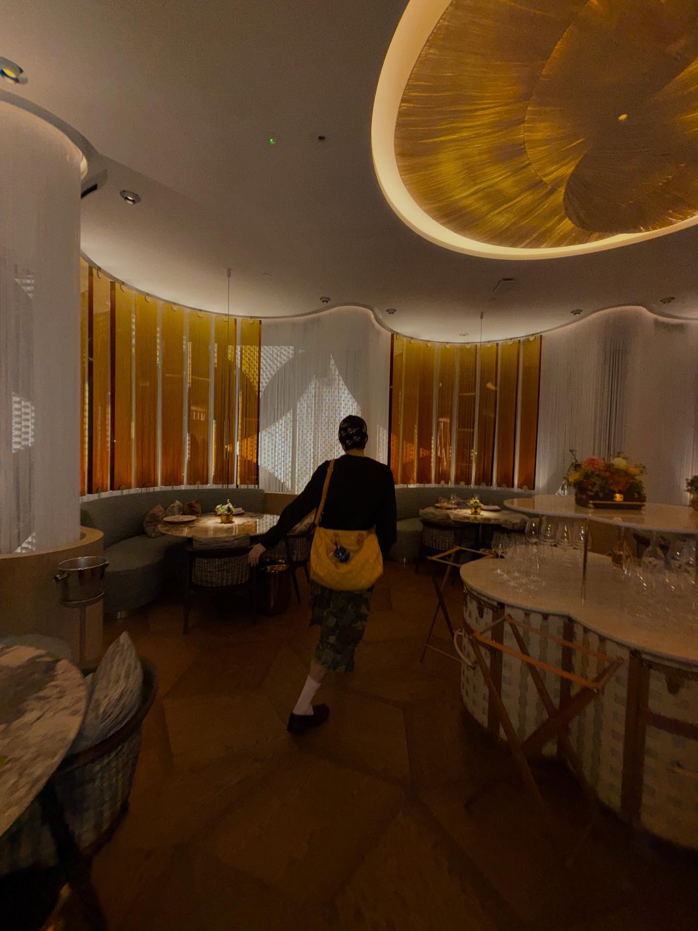 ออฟ - จุมพล อดุลกิตติพร