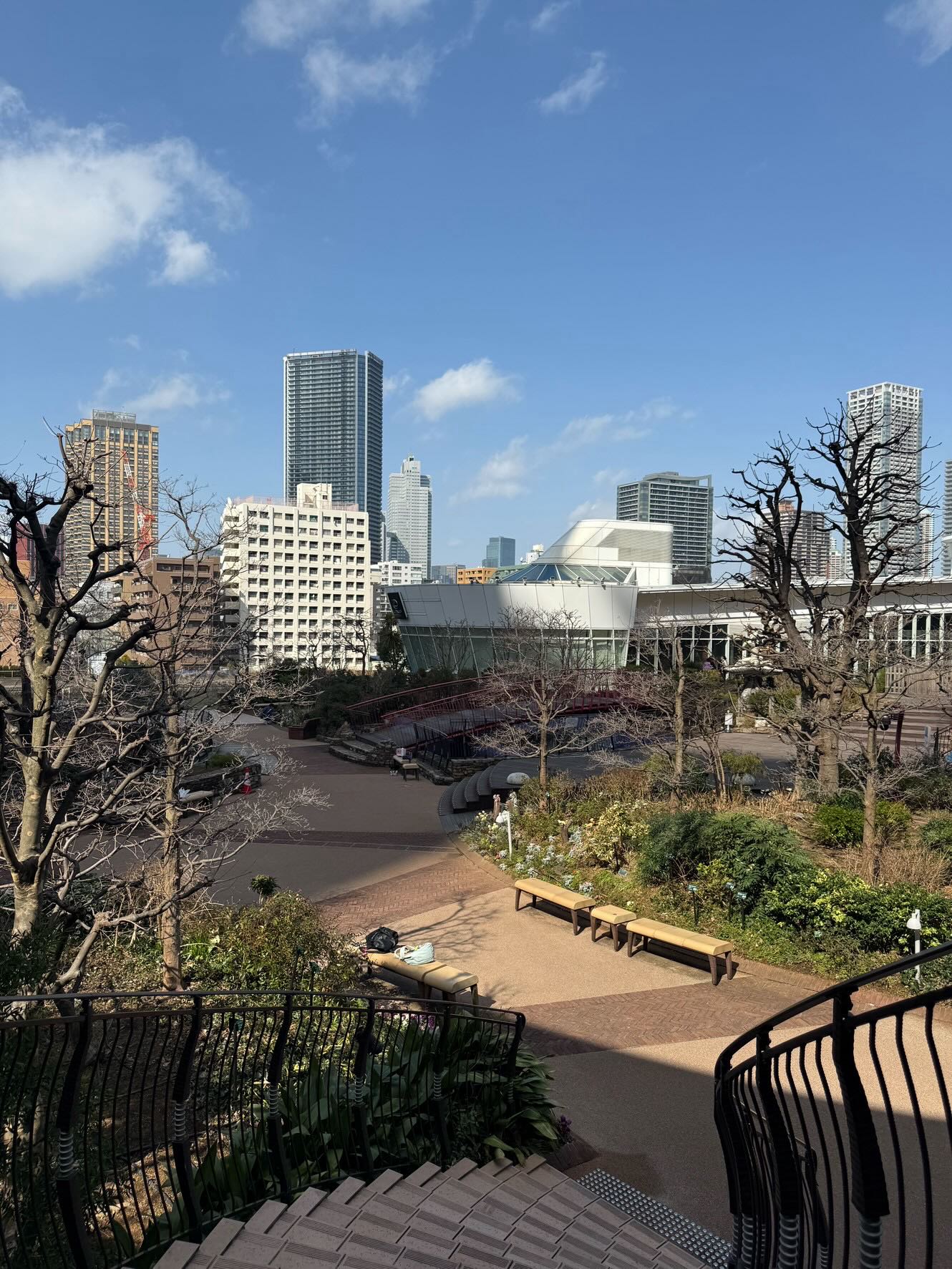 ออฟ - จุมพล อดุลกิตติพร