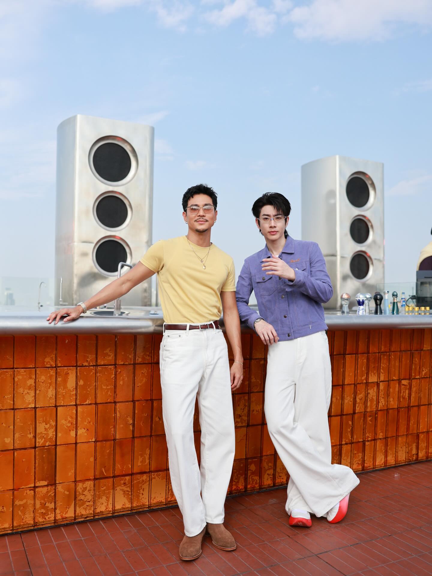 ออฟ - จุมพล อดุลกิตติพร