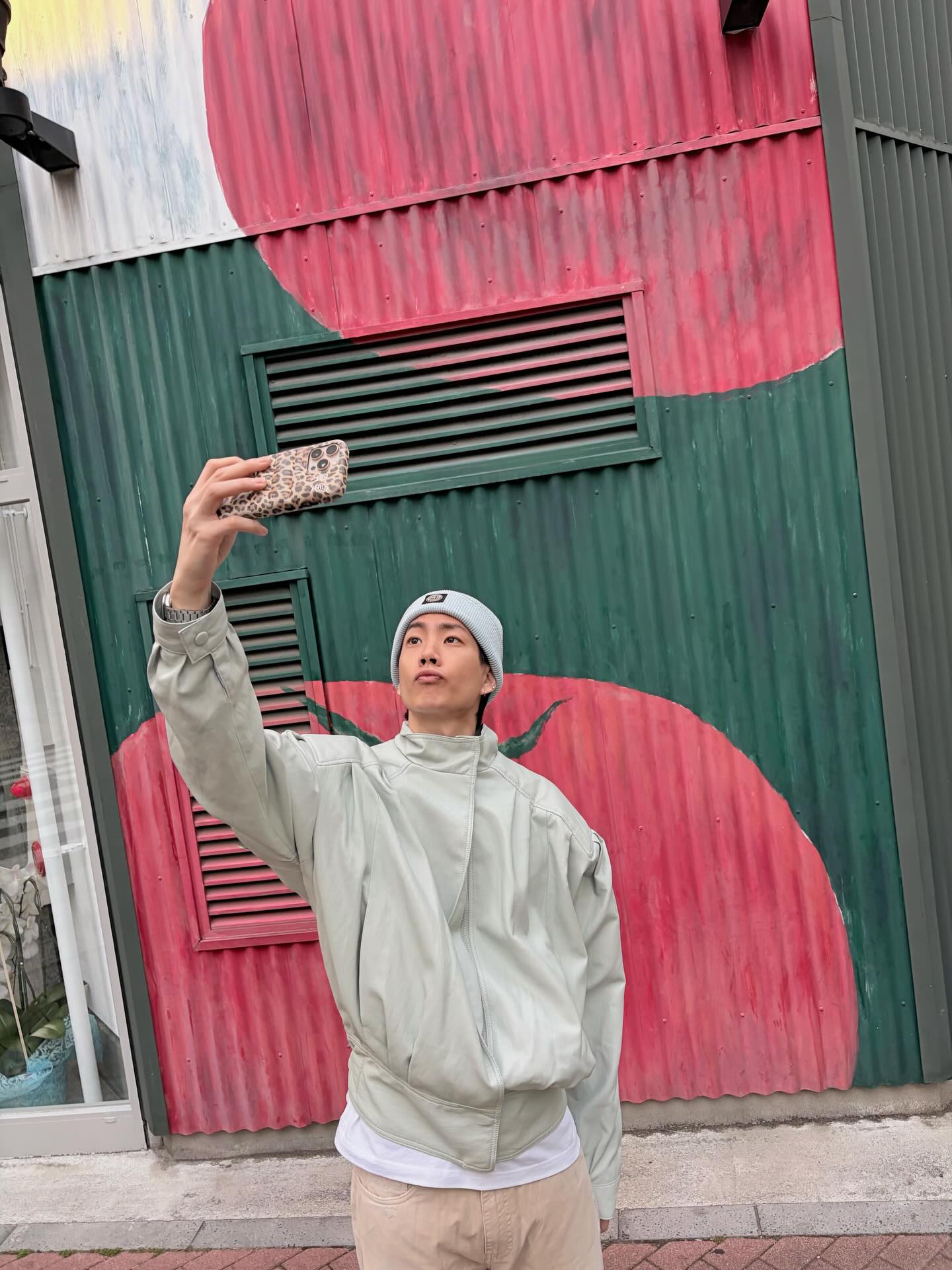 ออฟ - จุมพล อดุลกิตติพร