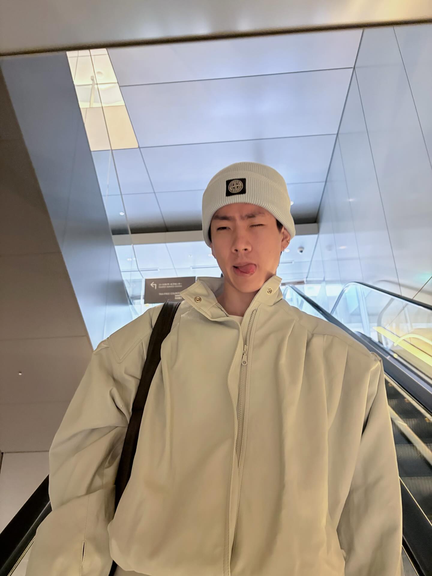 ออฟ - จุมพล อดุลกิตติพร