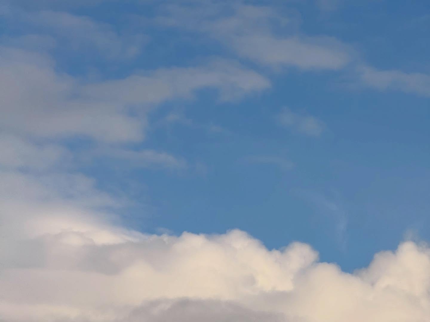 ออฟ - จุมพล อดุลกิตติพร