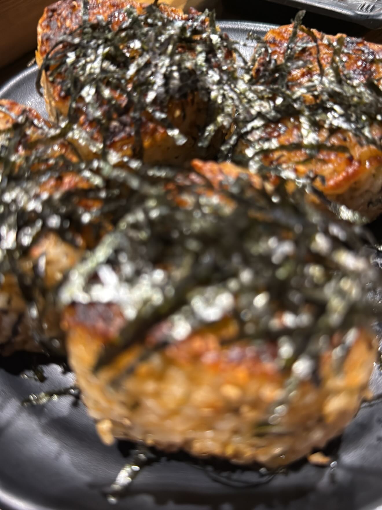 ออฟ - จุมพล อดุลกิตติพร