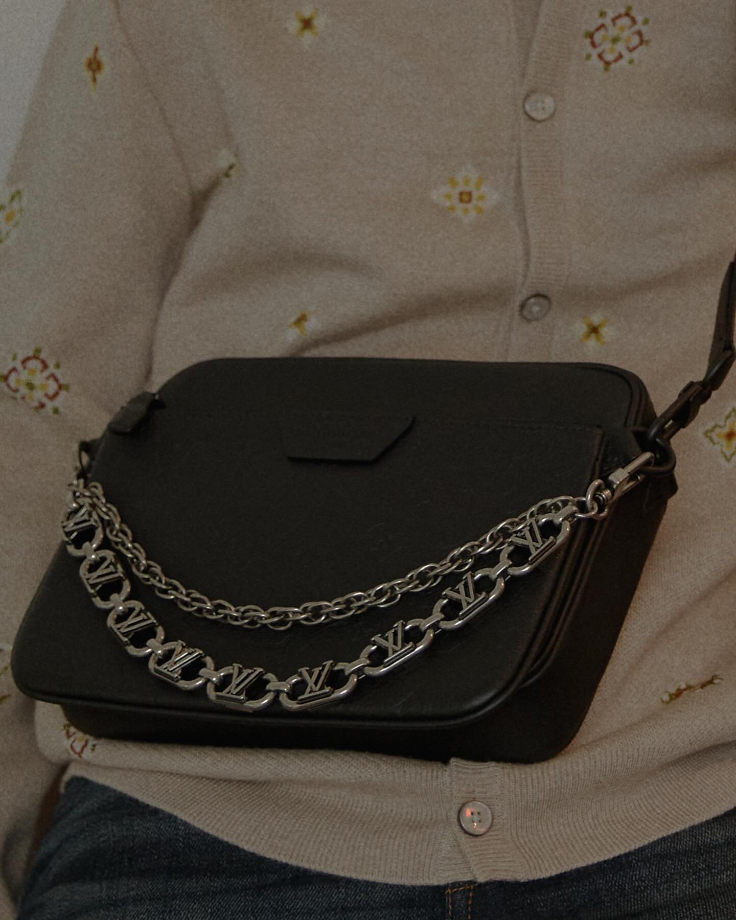 ออฟ - จุมพล อดุลกิตติพร