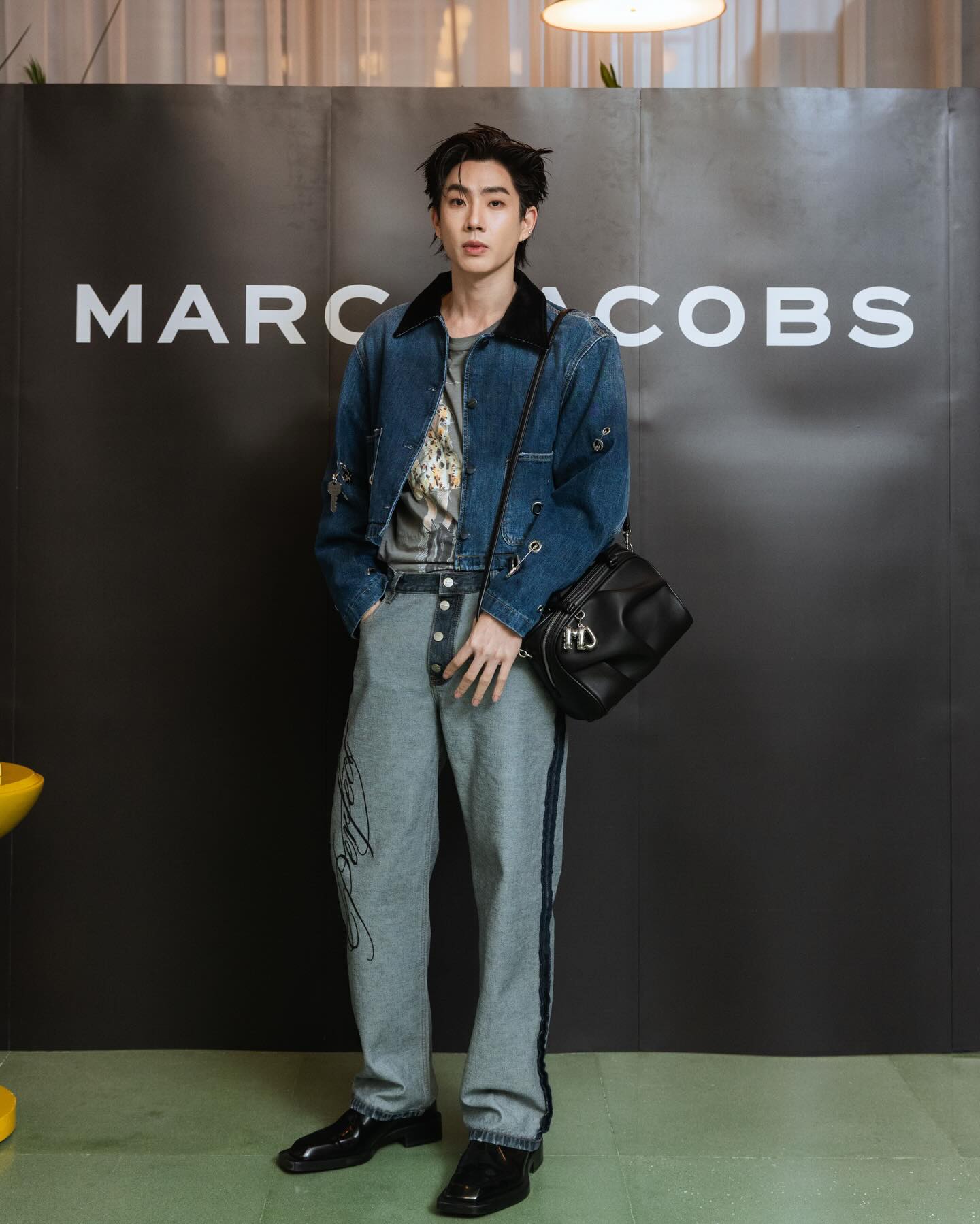 ออฟ - จุมพล อดุลกิตติพร