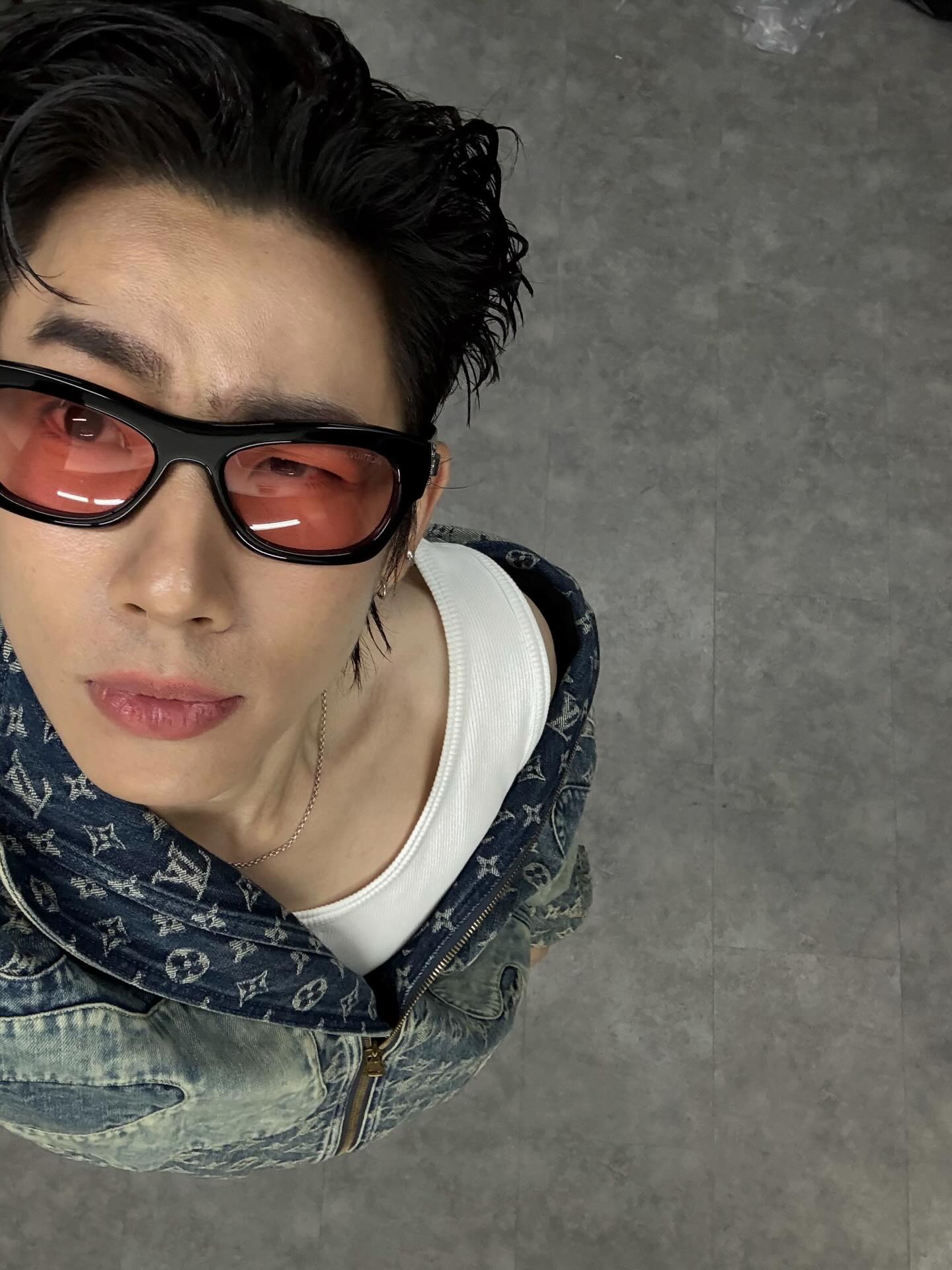 ออฟ - จุมพล อดุลกิตติพร