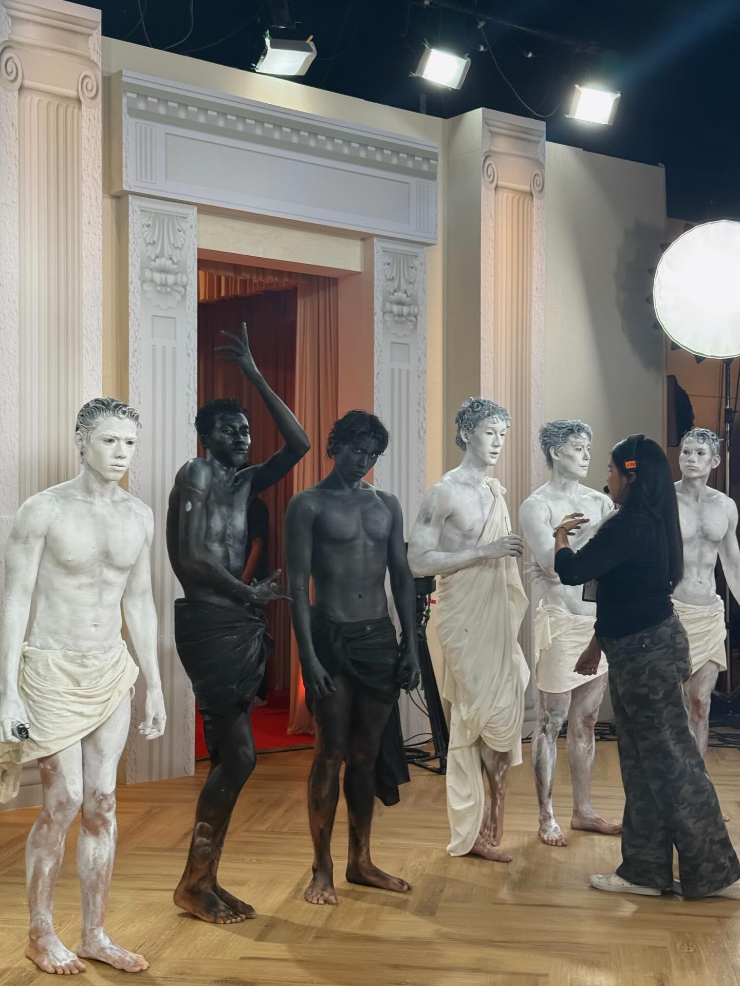 ออฟ - จุมพล อดุลกิตติพร