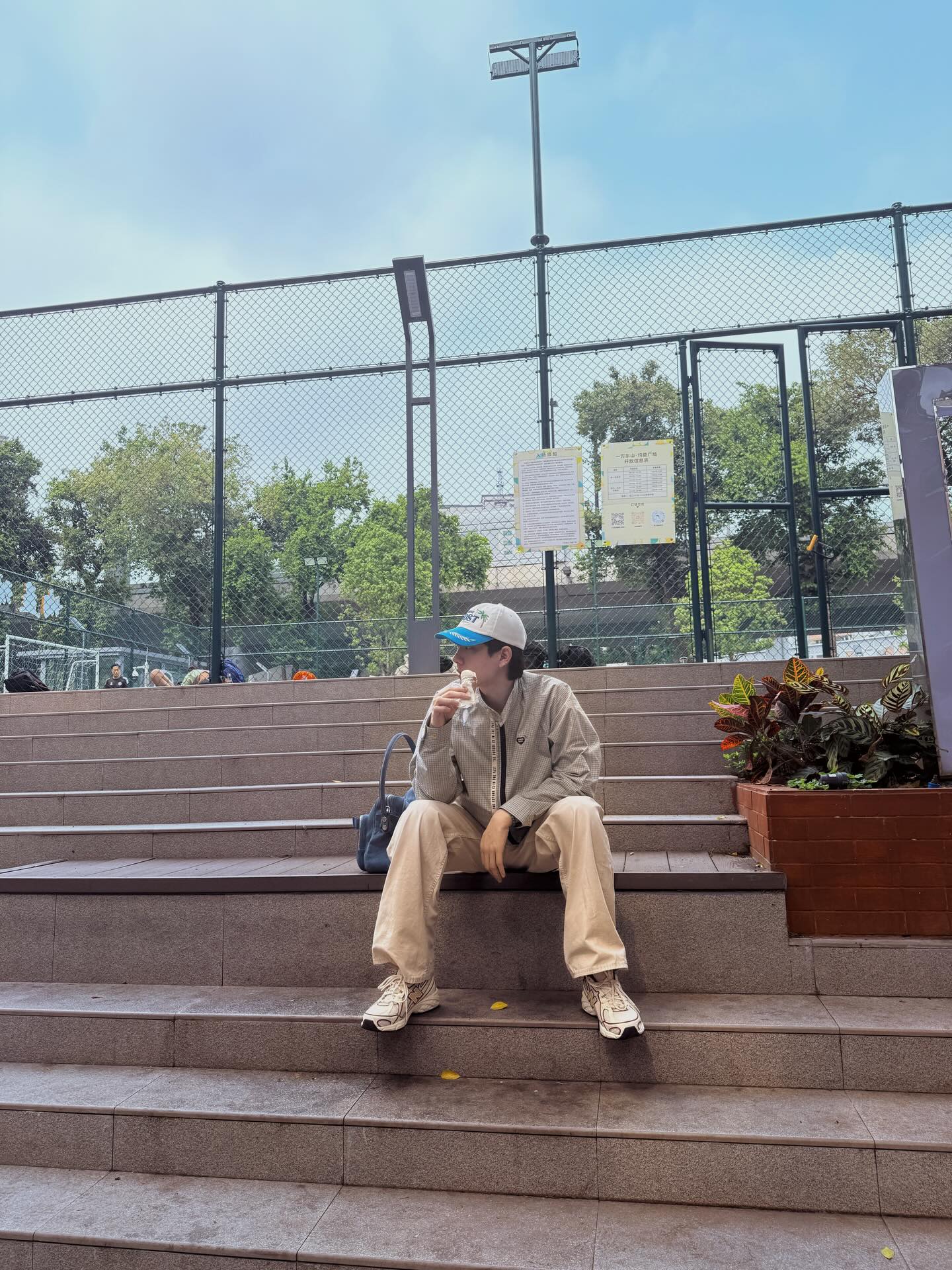 ออฟ - จุมพล อดุลกิตติพร