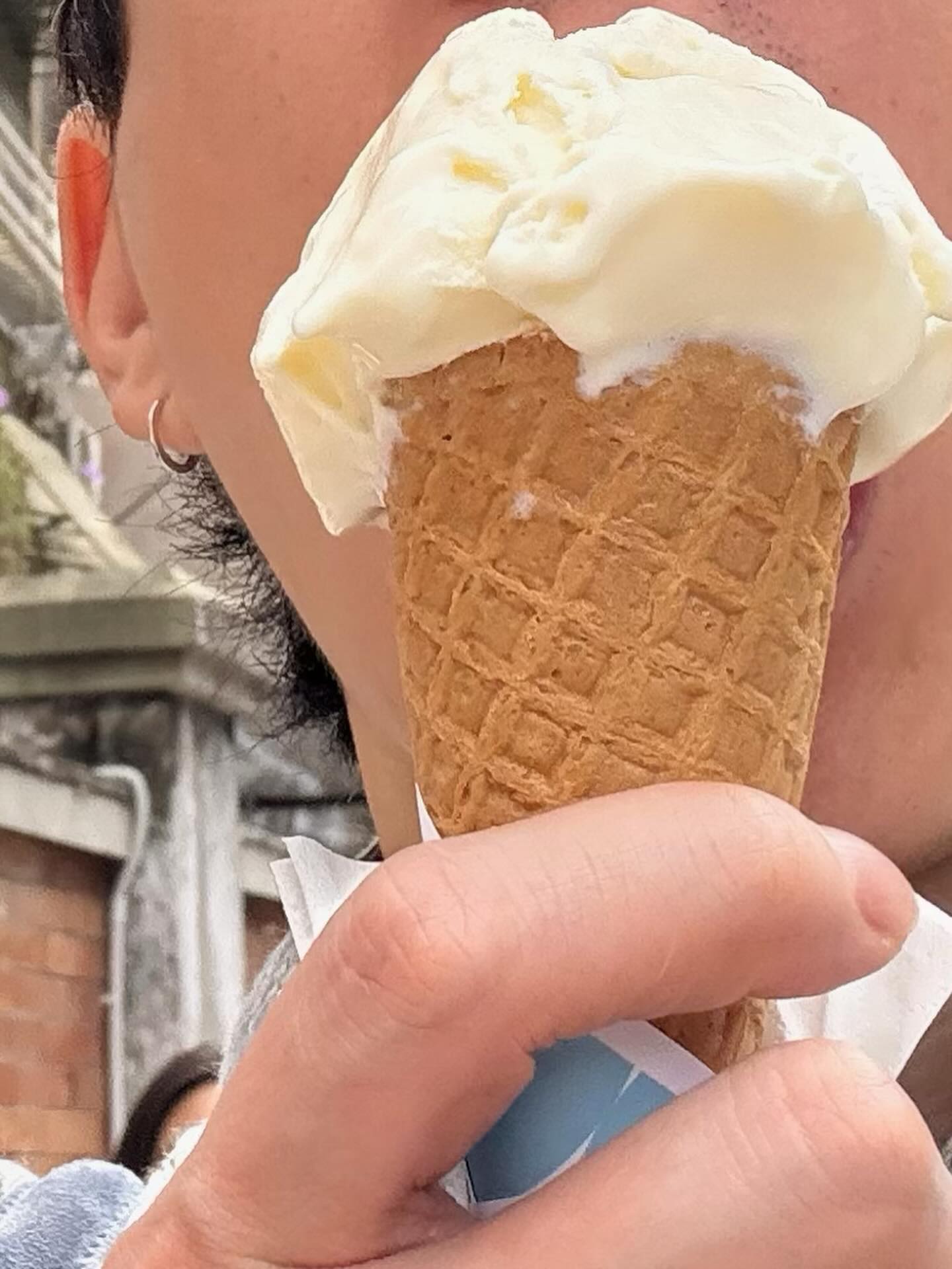 ออฟ - จุมพล อดุลกิตติพร